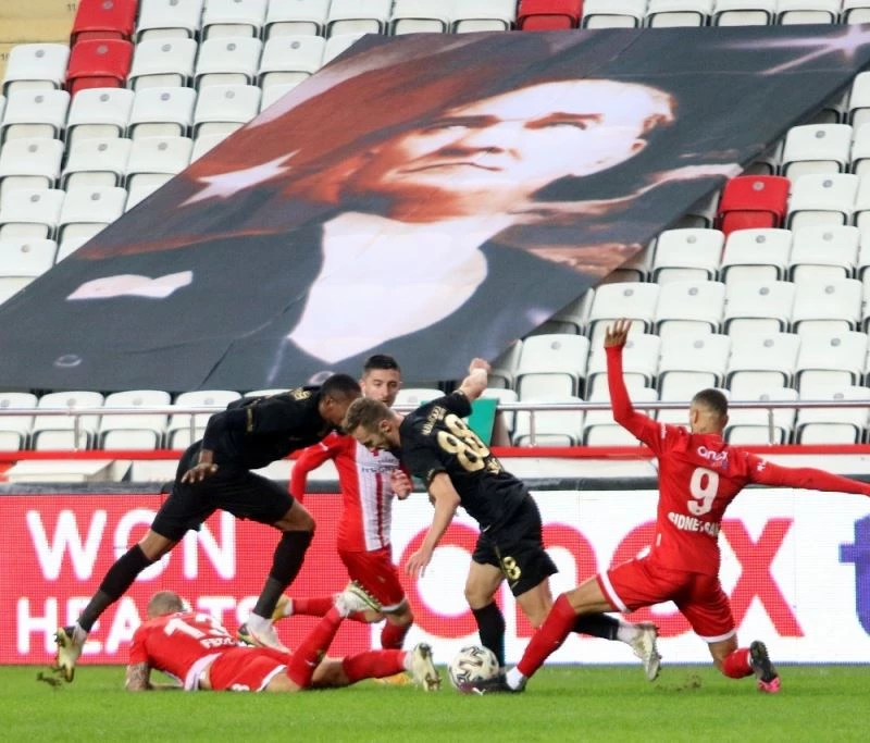 Süper Lig: Fraport TAV Antalyaspor: 1 - MKE Ankaragücü: 0 (Maç sonucu)
