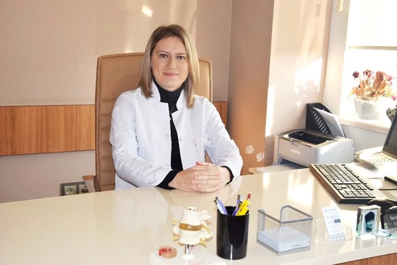 Skolyoz tedavisinde hidroterapi yüz güldürüyor
