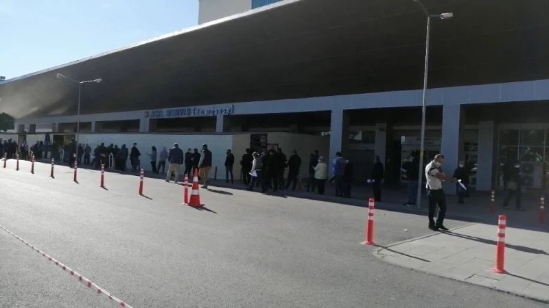 7 semptomdan sadece biri var ve o da hafifse test yaptırmaya gitmeyin
