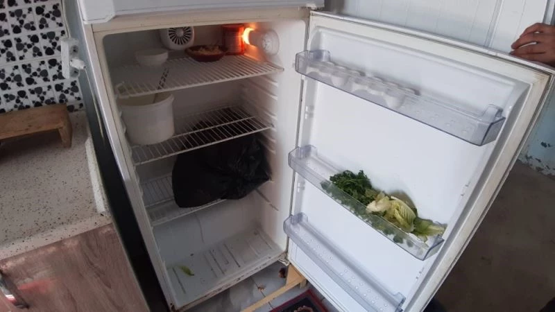 Mardin’de 8 nüfuslu aile, yokluk içinde yaşama tutunmaya çalışıyor
