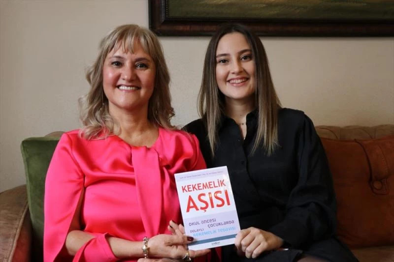 Psikoterapist anne, kızının rahatsızlığı üzerine kekemelik konusunda yıllarca araştırma yaptı