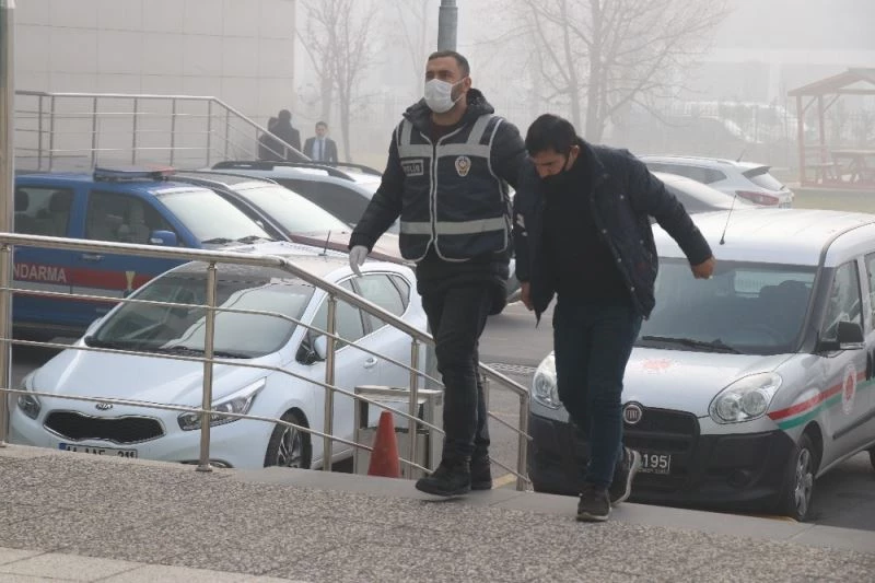 Gözüne kestirdiği jipi çalmak için 1 ay plan yaptı
