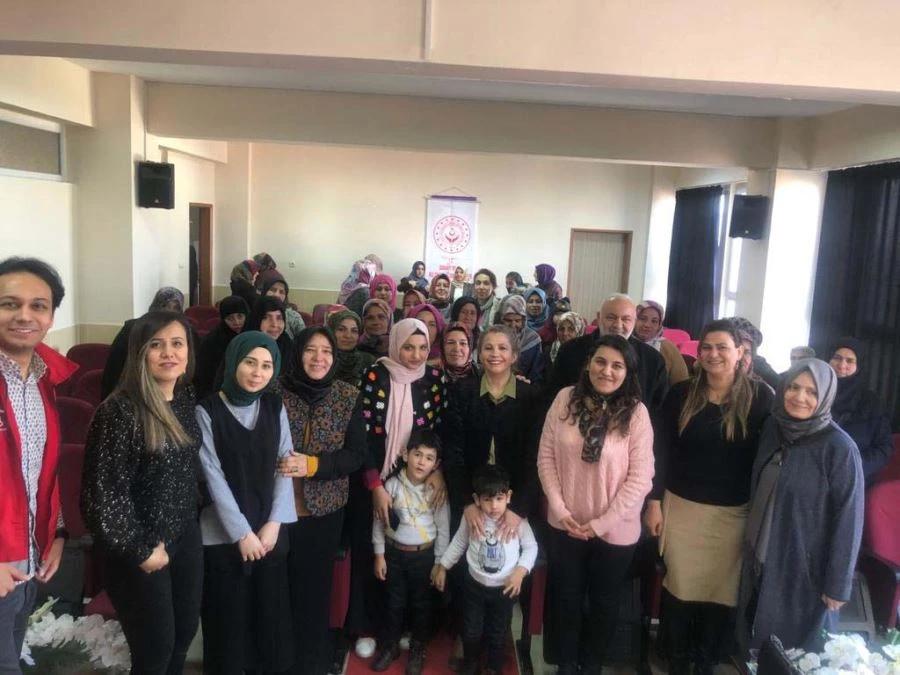 GÜÇLÜ KADIN, GÜÇLÜ AİLE, GÜÇLÜ TOPLUM SEMİNERİ