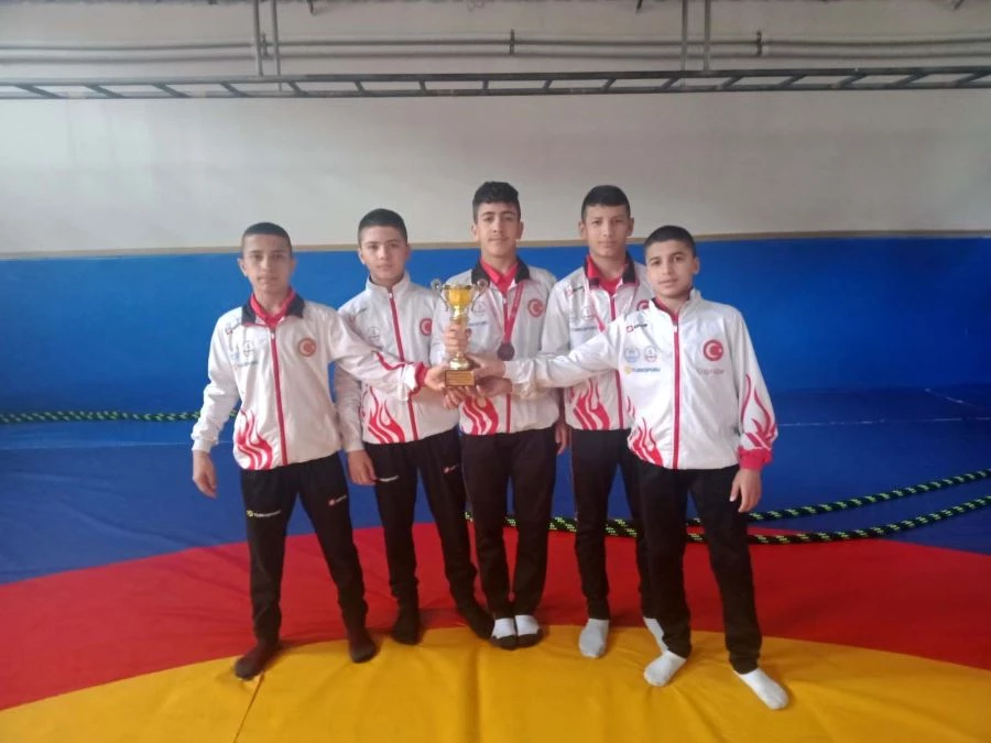 CEVDETİYE ORTAOKULU, GÜREŞ