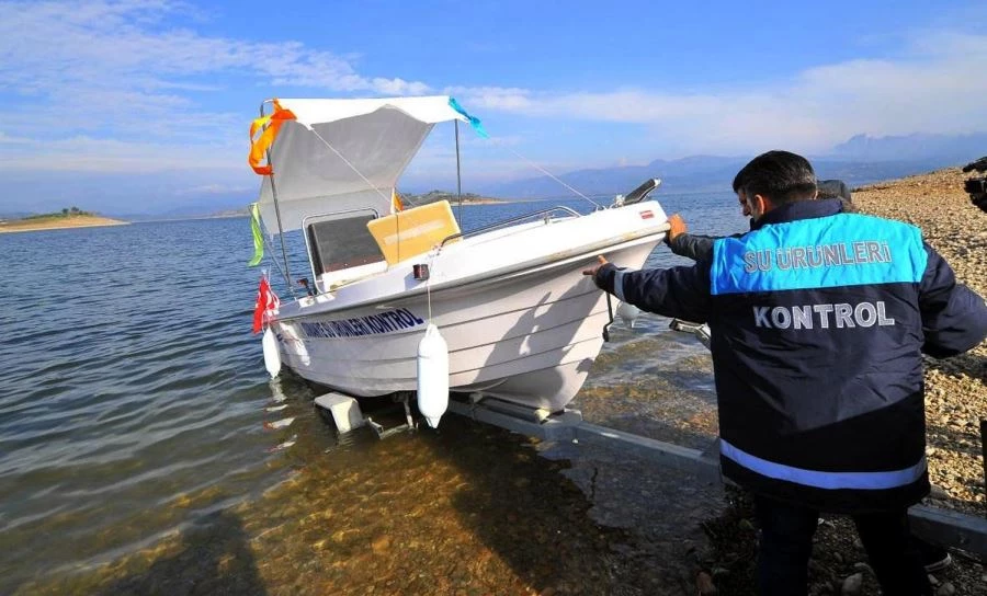 SU ÜRÜNLERİ AV YASAĞI BAŞLADI