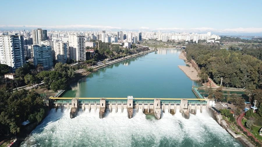 ÇUKUROVA VE AMİK OVALARINDA SULAMA SEZONU BAŞLADI