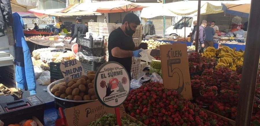 PAZAR TEZGAHLARINDA, 