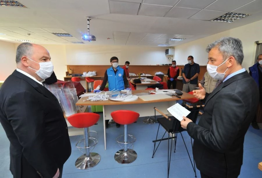 VALİ COŞKUN, SİPERLİ MASKELERİ YERİNDE İNCELEDİ