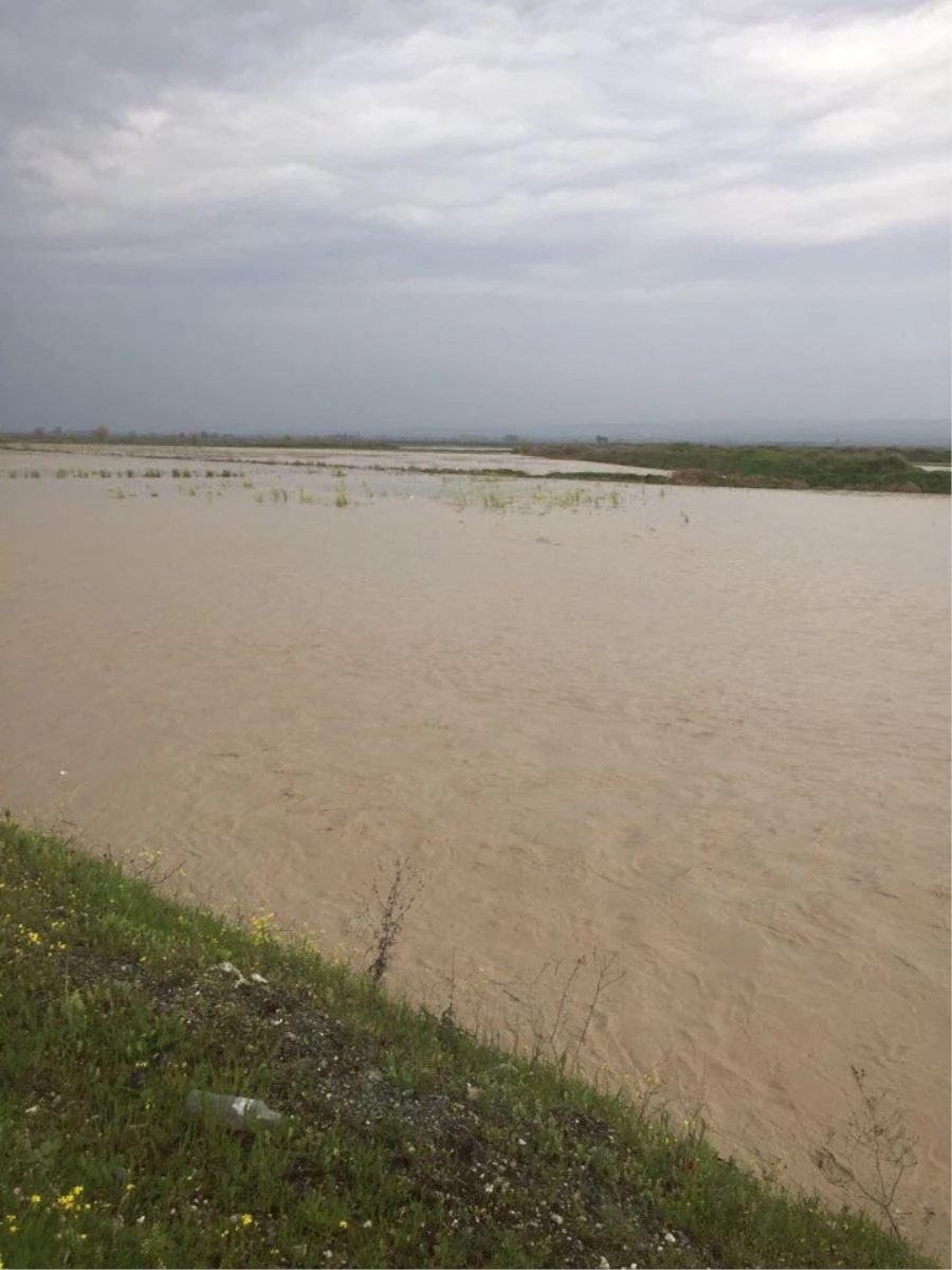 ENDEL VE SELİMİYE KÖYÜNDEKİ EKİLİ ARAZİLERİ SU BASTI