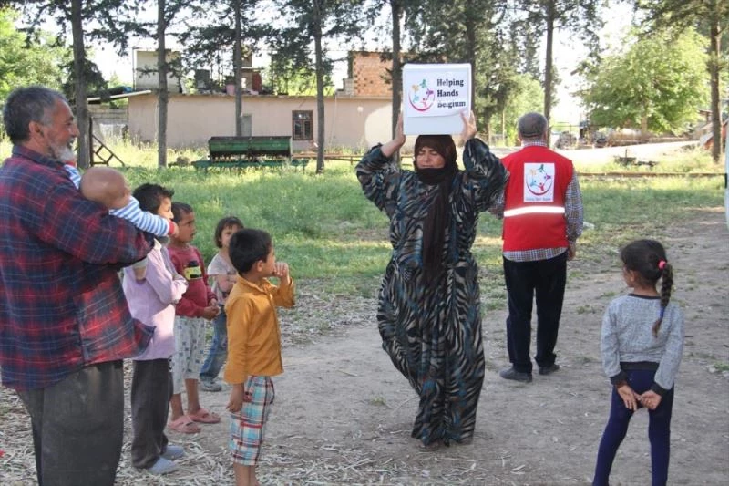 Belçikalı Müslümanlardan ihtiyaç sahiplerine gıda yardımı