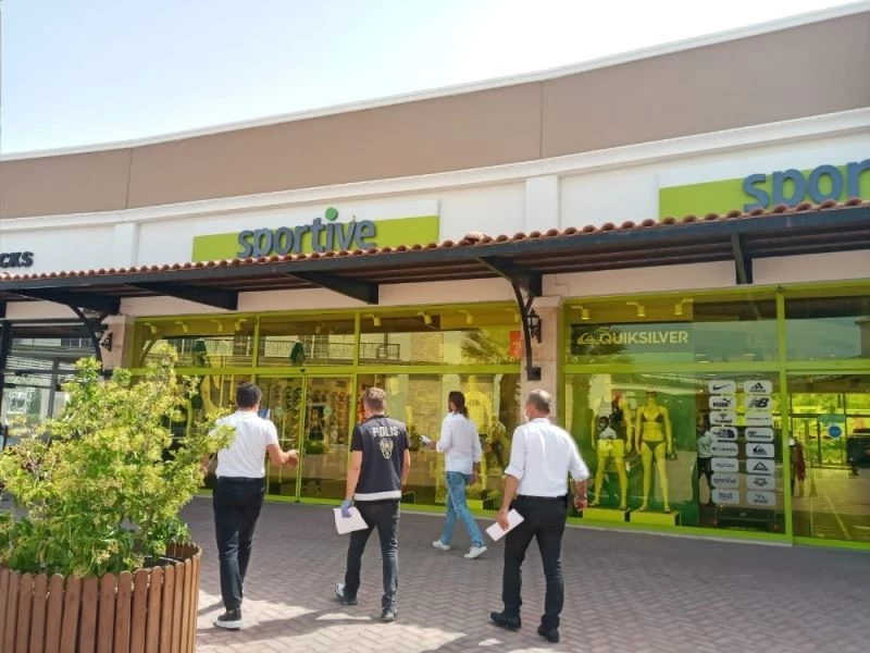Kuşadası’nda alış veriş merkezleri ve pazaryerleri denetlendi
