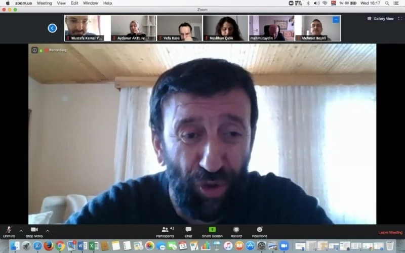 ABD’de görevli Türk ekonomi profesörü: “Refah ekonomisini bırakıp, ’felah’ ekonomisinin peşinde koşmalıyız”
