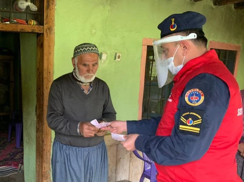 Vefa Sosyal Destek Grupları saldırılara rağmen yardıma devam ediyor
