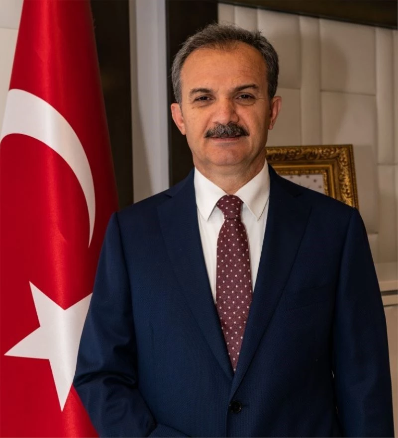 Başkan Kılınç 19 Mayısı kutladı
