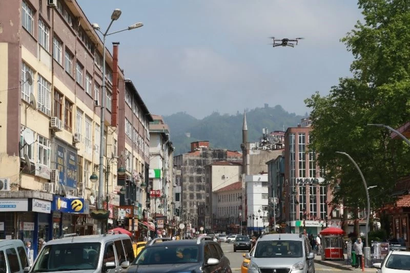 Droneli denetimlerde kurala uymayanlara 3 bin 150 lira para cezası kesilecek
