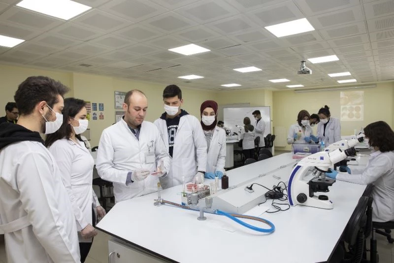 Atatürk Üniversitesi bölge hayvancılığına katkı sunmaya devam ediyor
