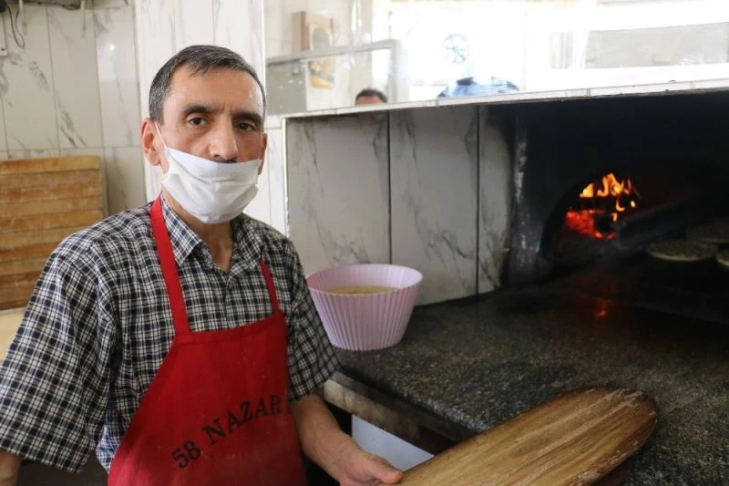 200 derecede oruç tutuyorlar
