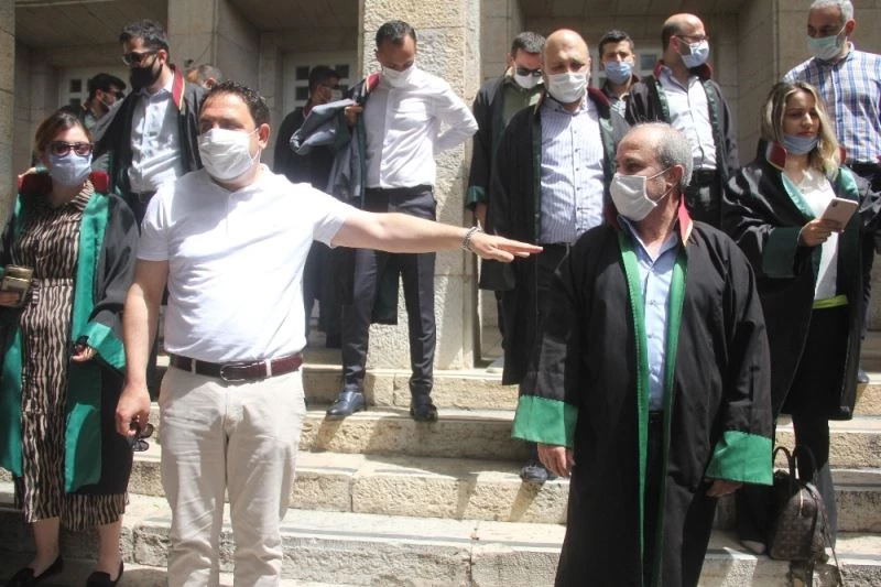 Avukatlardan, saldırıya uğrayan Vefa Destek Grubuna destek
