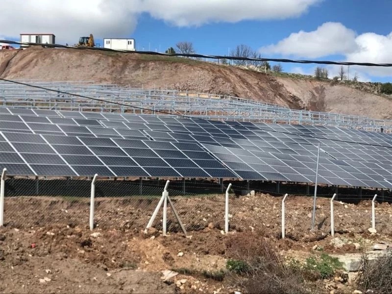 Karadeniz’in ilk ve tek güneş enerji sistemi için kurulum başladı
