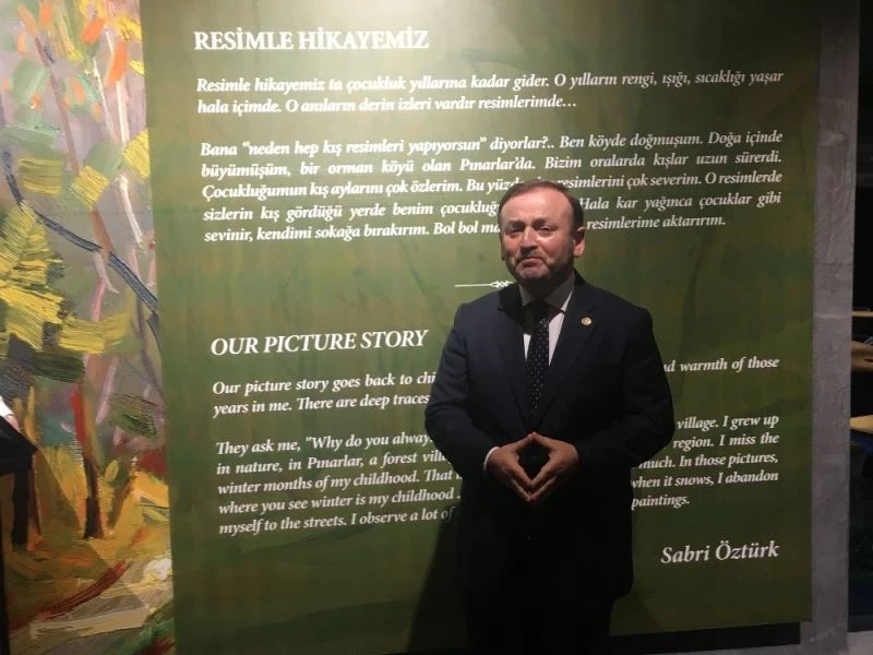 Resimlerini kitaplaştırdı
