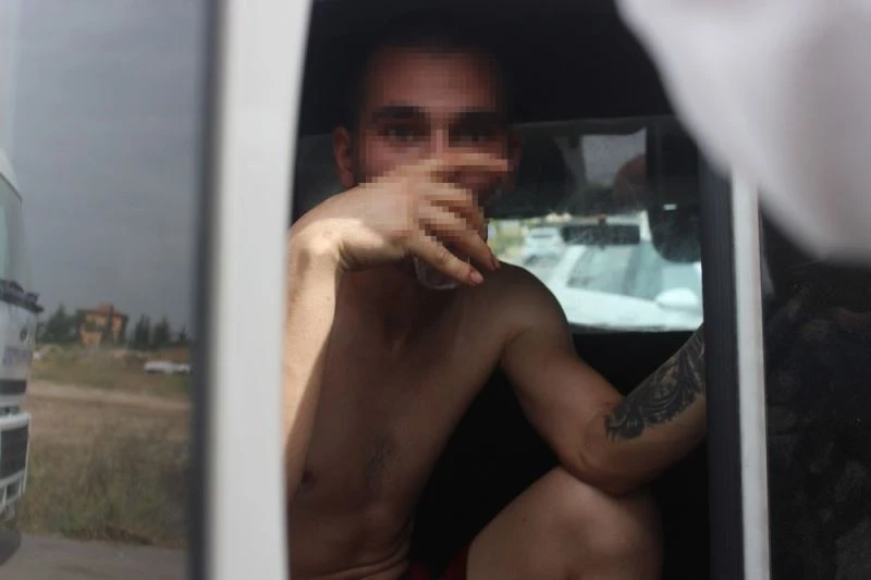 Bıçaklı kavganın şüphelisinden polise: 