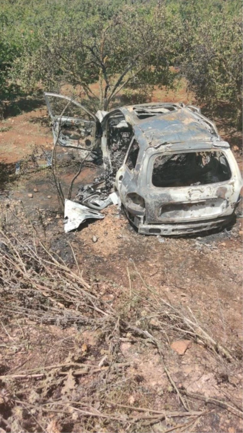 Afrin’de bir sivilin aracı havadan vuruldu: 2 ölü
