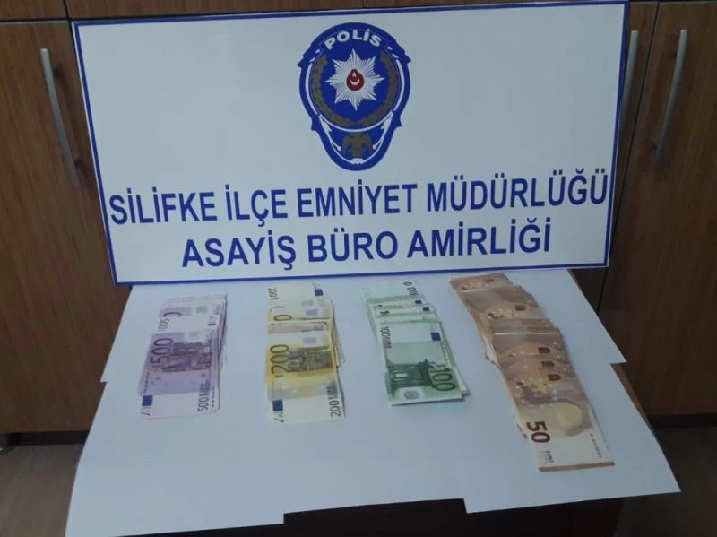 Yaşlı kadının telefonla üçüncü kez dolandırılmasına polis engel oldu