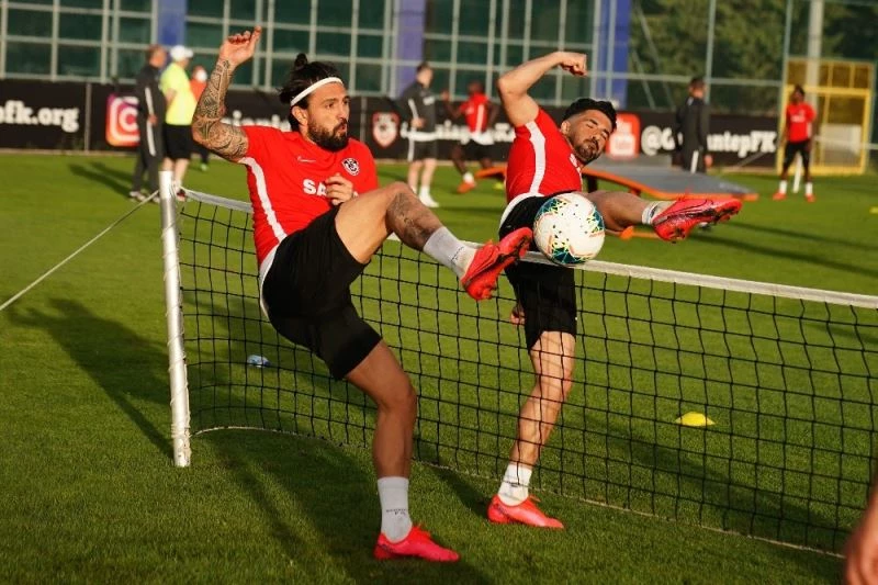 Gaziantep FK vites yükseltiyor
