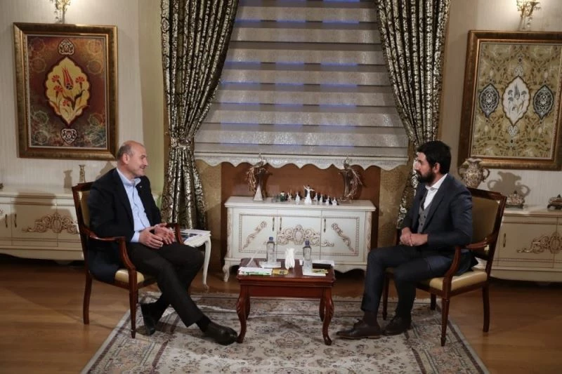 Bakan Soylu Musiki Muallim Mektebi Sohbetleri’nin konuğu oldu
