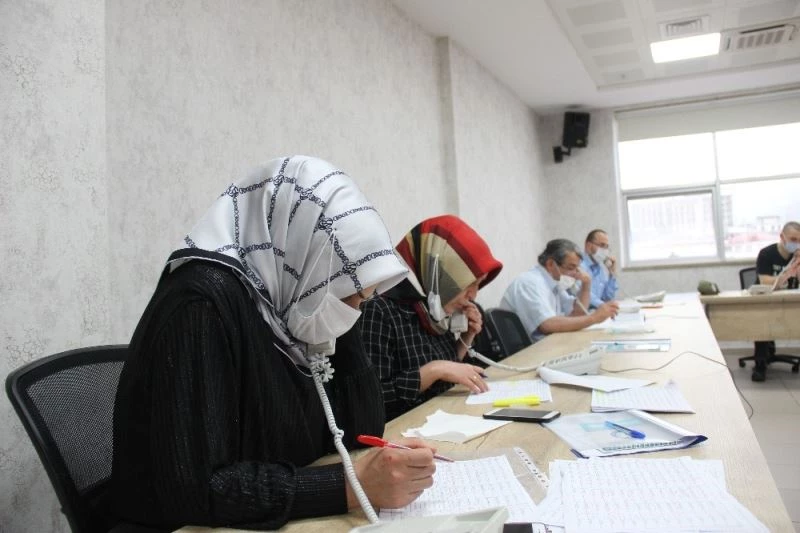 Çay toplamak için Rize’ye gelen vatandaş sayısı 15 bin 394’e ulaştı

