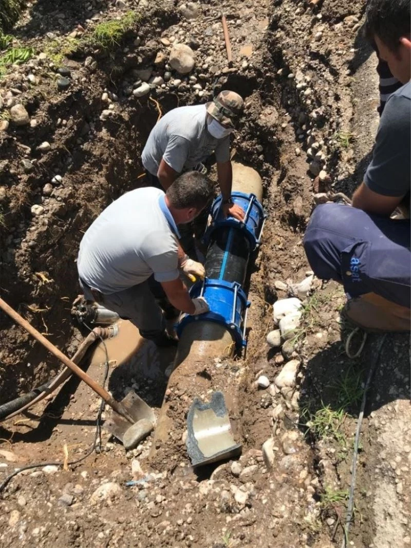 ASAT’tan Finike’deki su arızasına müdahale
