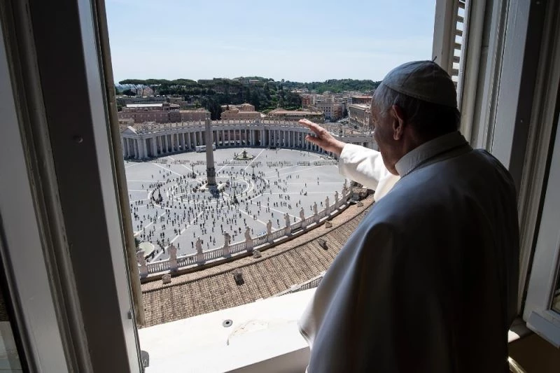 Papa Francis’den 3 ay sonra ilk kutsama
