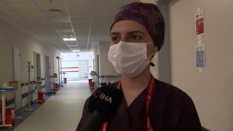 Aylardır ailelerini göremeyen sağlık çalışanlarının bayramlıkları, üniformaları oldu
