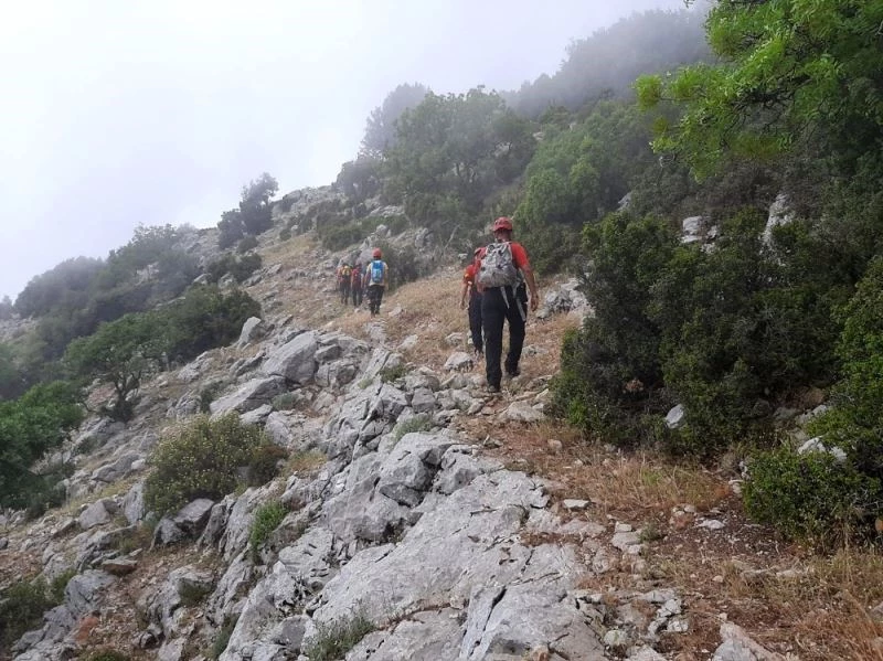 Kayıp dağcıdan 13 gündür haber alınamıyor
