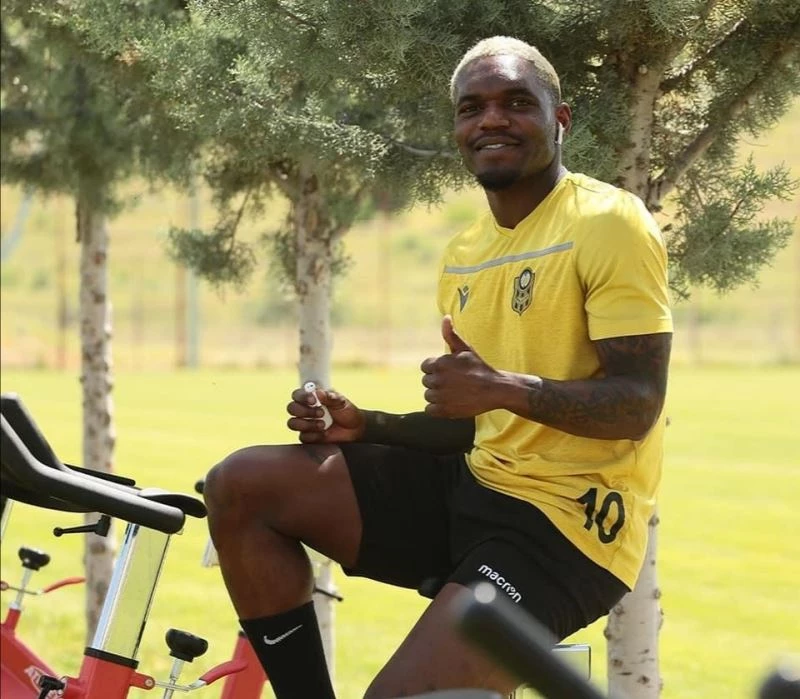 Yeni Malatyaspor’da Bifouma’ya özel program
