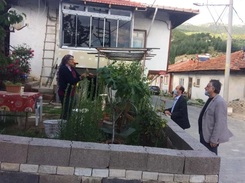 İnceğiz köyü ve Şaphane merkezde karantina tedbirleri devam ediyor
