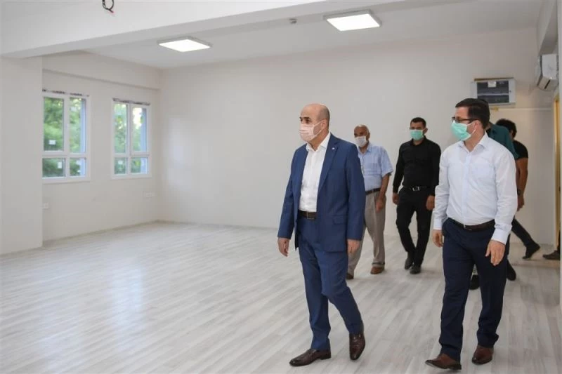 Adana’da 11 okul güçlendirildi
