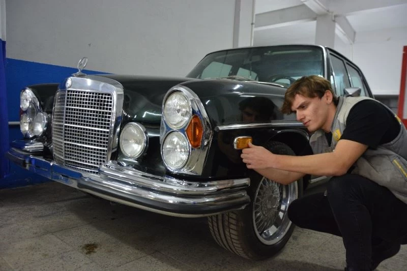 Klasiklerin efendisi yüzüğü devrediyor
