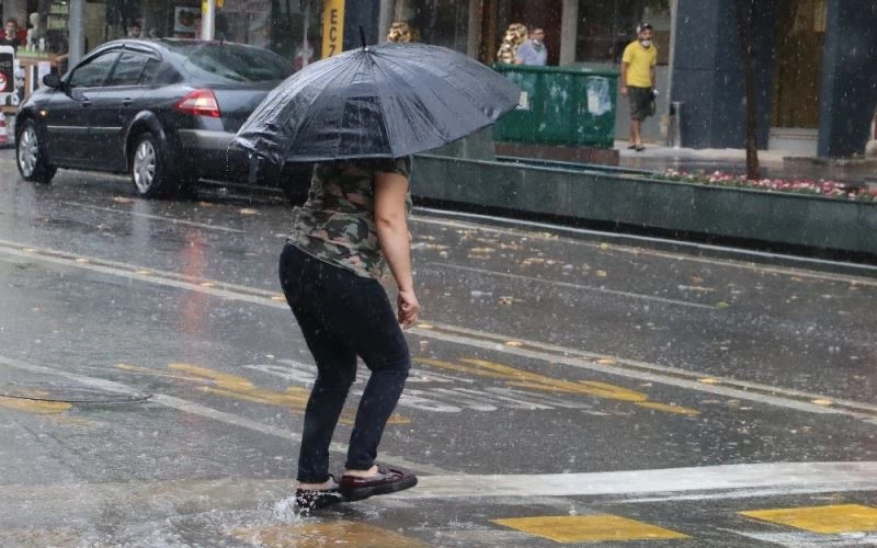 Doğu Karadeniz’de gök gürültülü sağanak yağış bekleniliyor

