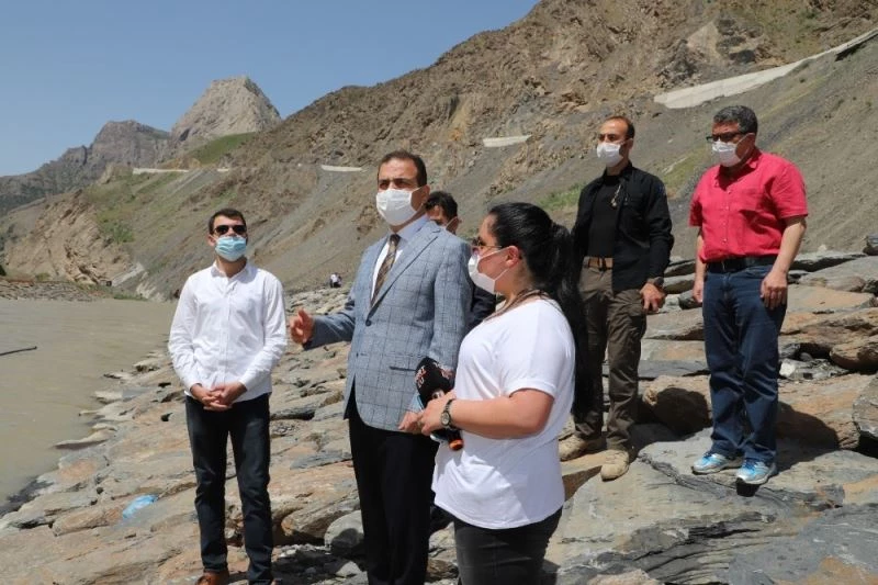 Vali Akbıyık: “Cilo Sat Dağlarını turizme açacağız”
