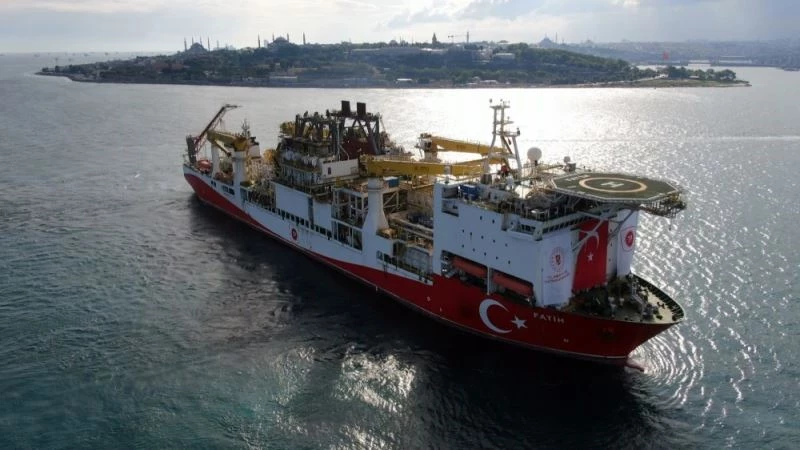 Fatih sondaj gemisinin Karadeniz seferi başladı
