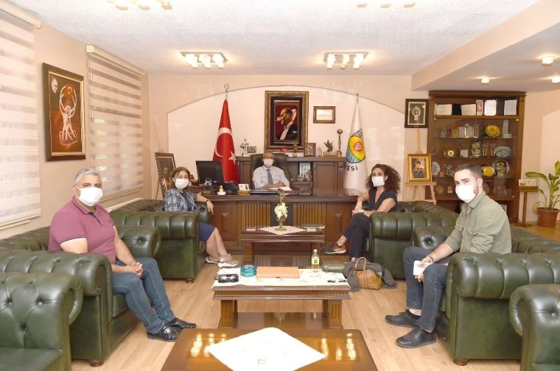 Tarsus’ta binaların duvarları sanatsal resimlerle renklenecek
