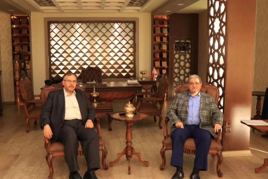 KIZILAY ANTAKYA ŞUBE BAŞKANI GÜNAY’DAN İŞ ADAMI ÇALIŞKAN’A ZİYARET