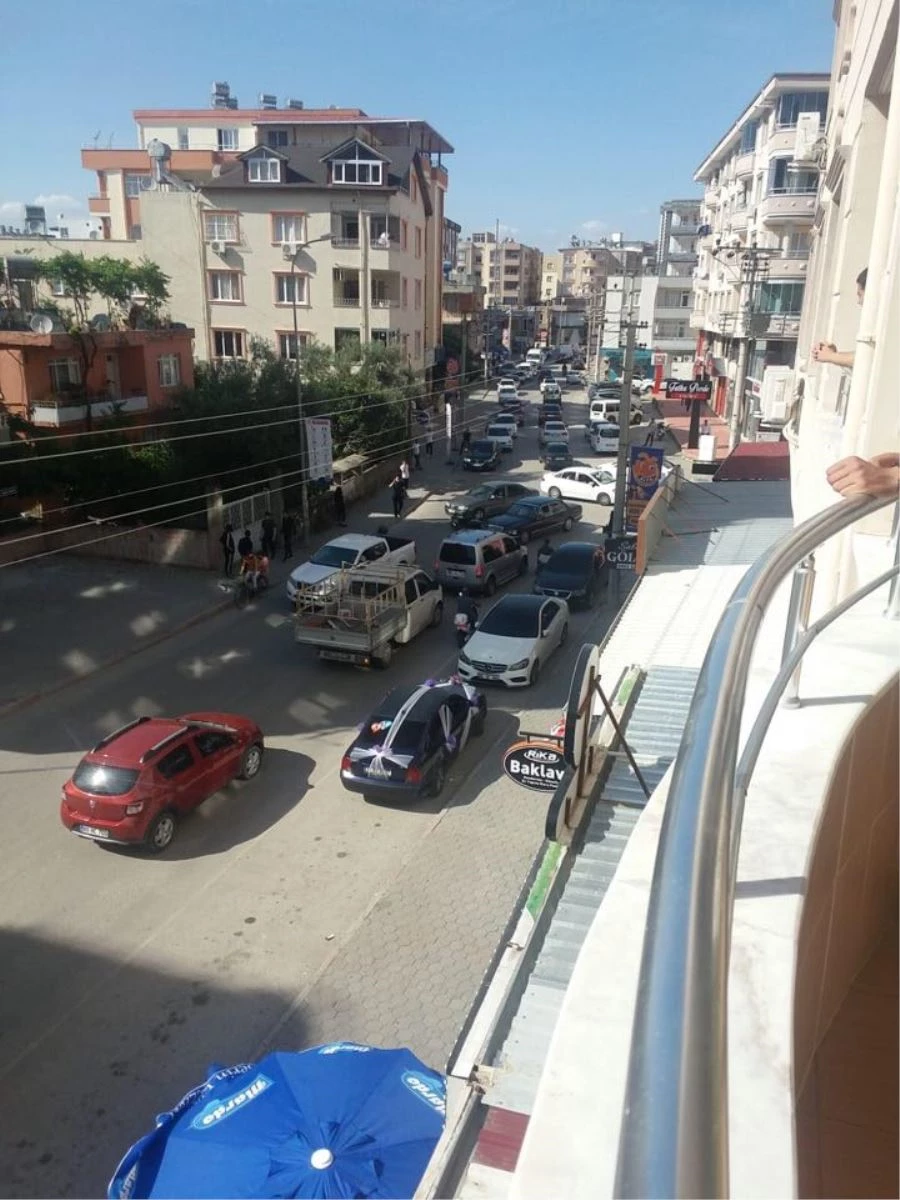 OSMANİYE’DEKİ MOTORSİKLET KAZASI TRAFİGİ ALT ÜST ETTİ