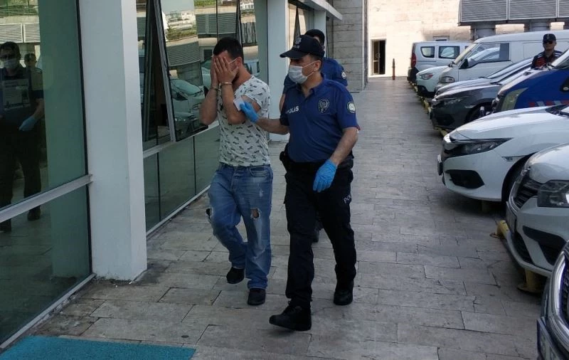 Cezaevinden izinli çıkıp içki çalınca gözaltına alındı
