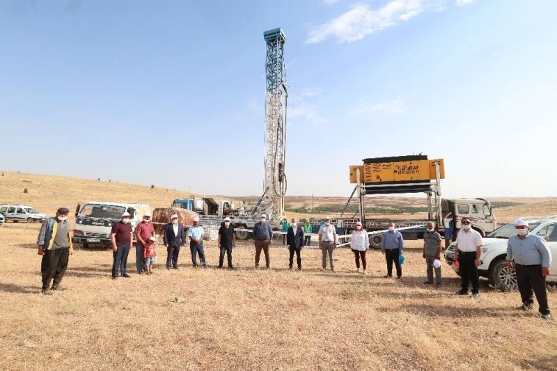 Şahinbey Belediyesi meralara su kuyusu açıyor
