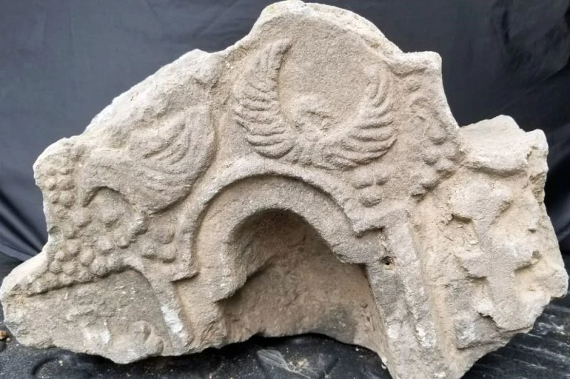 Yıkıntılar arasında bir tarih çıktı
