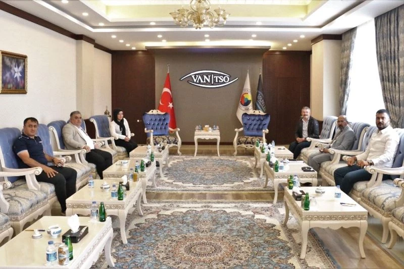 Başkan Takva, sigorta acentelerinin yetkilileriyle bir araya geldi
