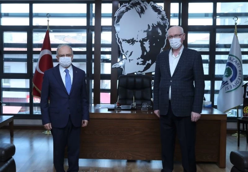 Vali Çakacak’tan veda ziyaretleri
