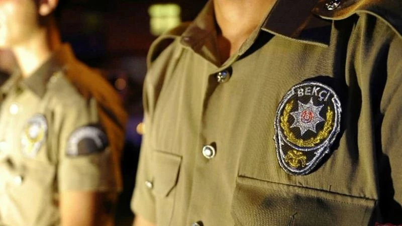 Kuşadası’nda torbacılar bekçilere takıldı, 2 kişi gözaltına alındı
